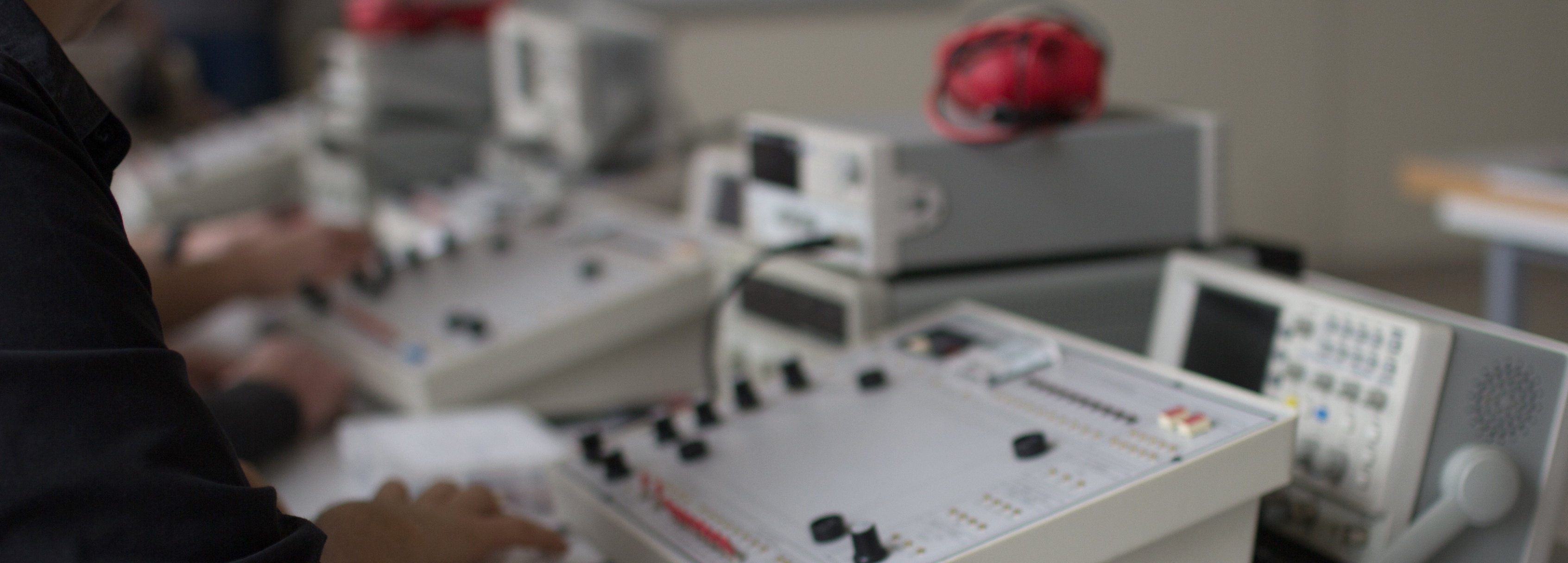 Il carico elettronico e le sue applicazioni nei moderni test dell'elettronica di potenza Il carico elettronico e le sue applicazioni nei moderni test dell'elettronica di potenza